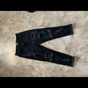 Distressed Boyfriend Jeans